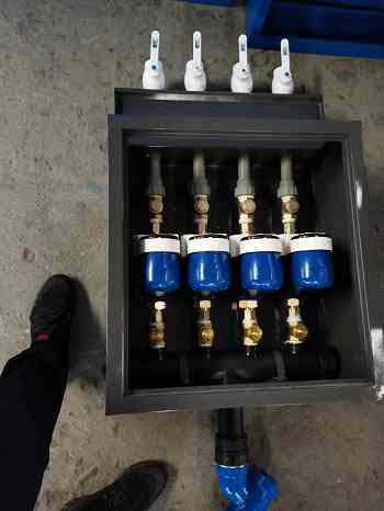 镀锌板立式水表箱